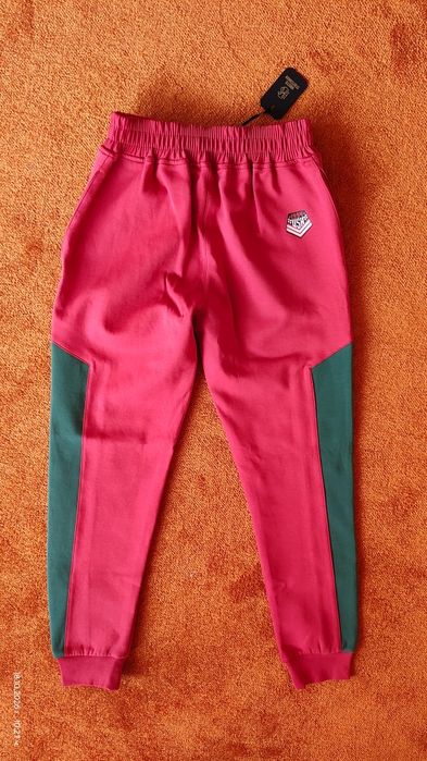 *НОВО* XS/S Дамски екип/анцунг на Стоичков-50€