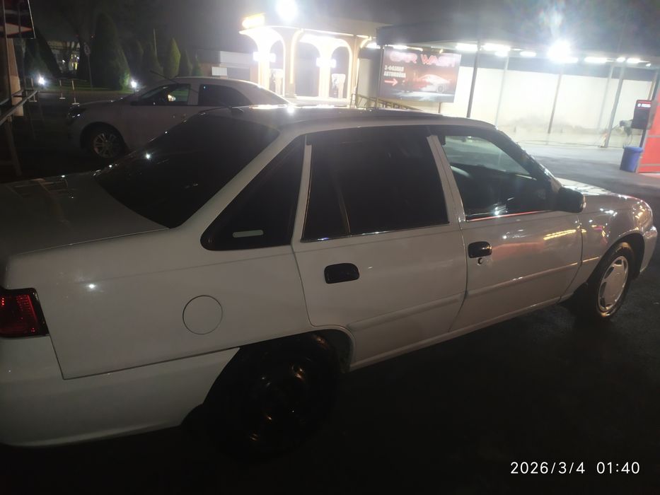 Moshina xolati zur kiraska petnosi bor 2 ta joyida