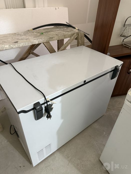 Морозильный ларь Hofmann BD-BC305HF
