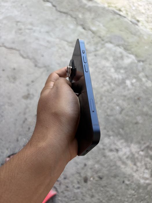 IPHONE 14  , 88 Baterie