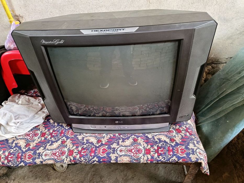 Телевизор сотилади