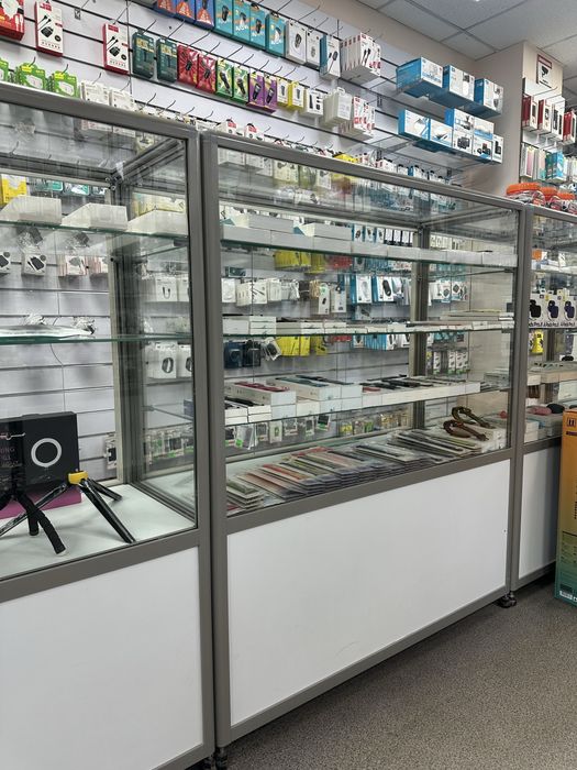 Продаются витрины