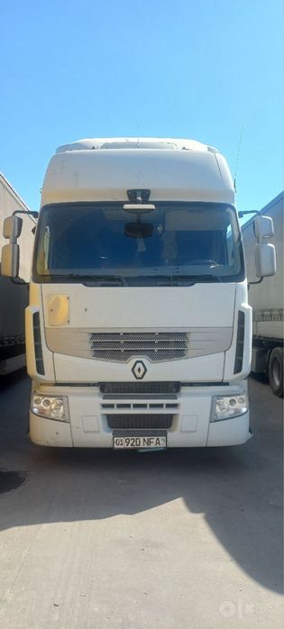 Renault Premium 460 DXi