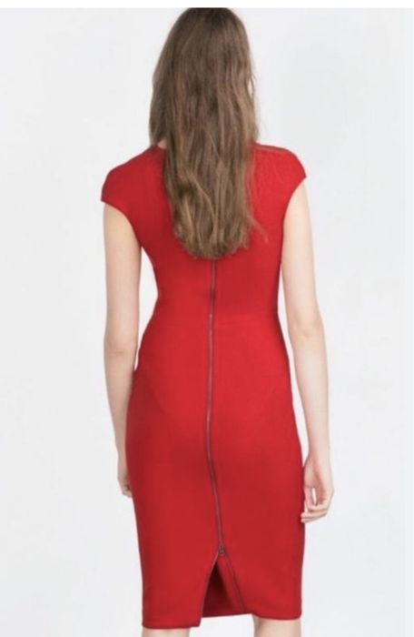 Платье футляр Zara размер 42