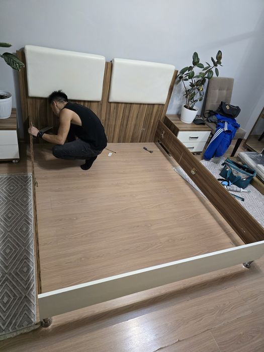 Кровать без подматрасника