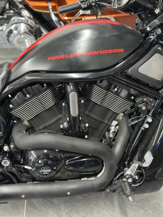 Harli Devtson V rot Nayt paket Amerkanka