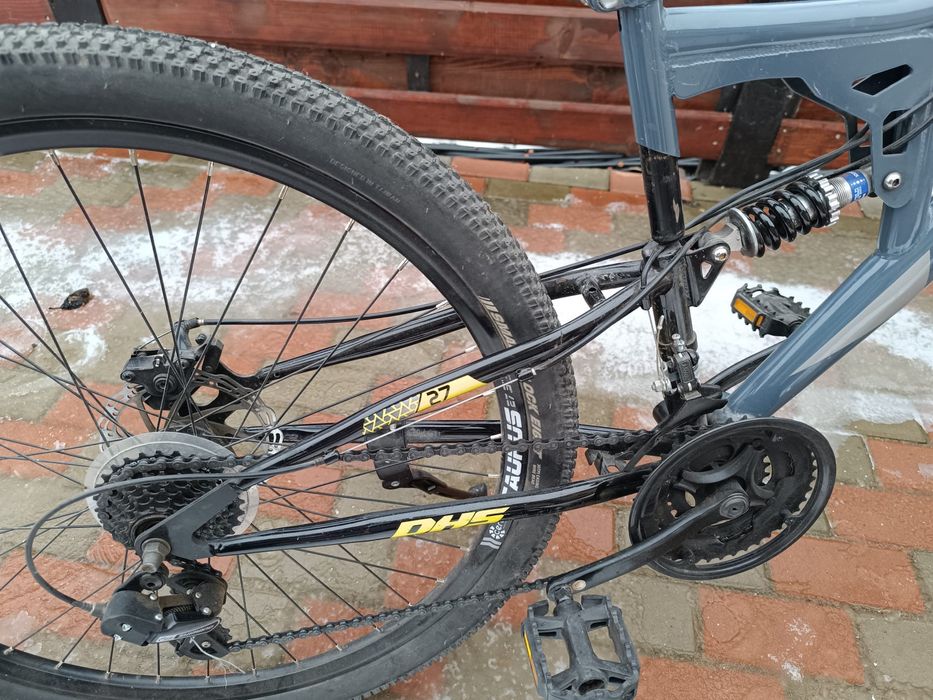 Bicicleta MTB full suspension Terrana