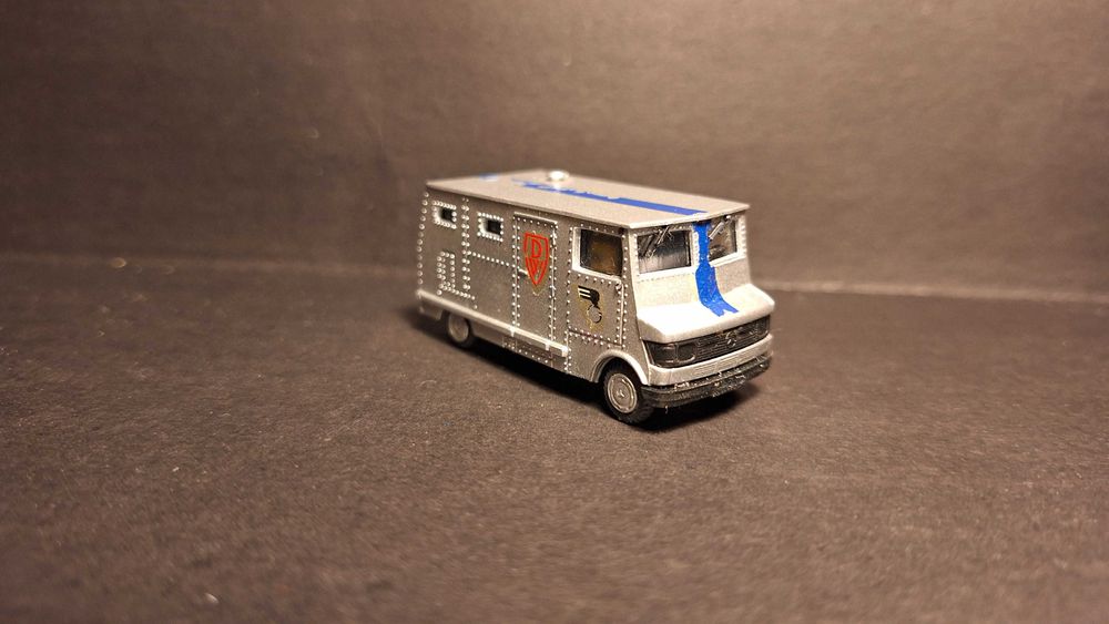 Камиончетa модели 1/87