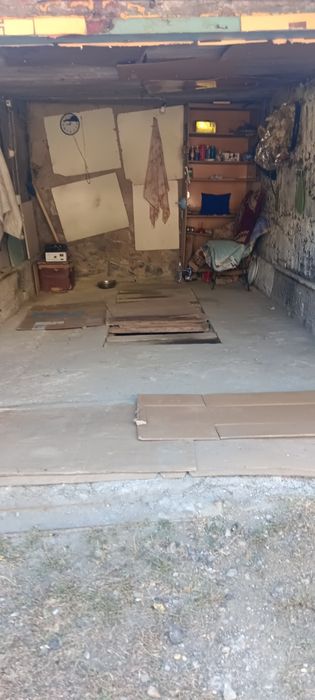 Продам гараж пожанасова25