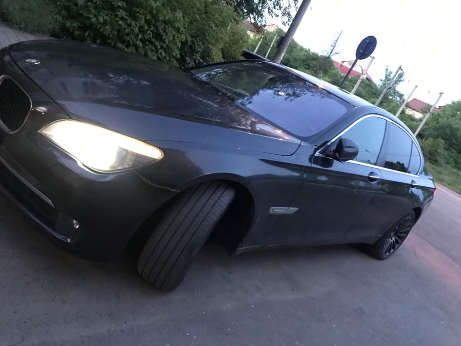 Vand bmw Seria 740 D 2011