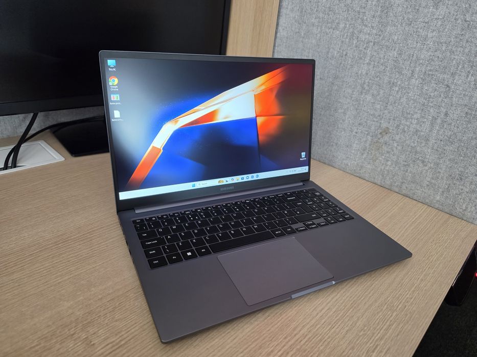 Нов! Samsung Galaxy Book4 (750XGK) i5-1335U /8GB RAM / 512GB SSD