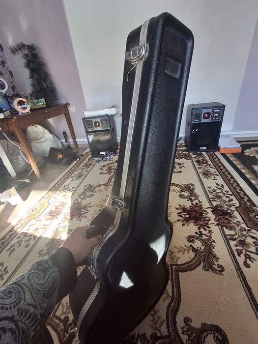 Гитара плюс чехол вместе