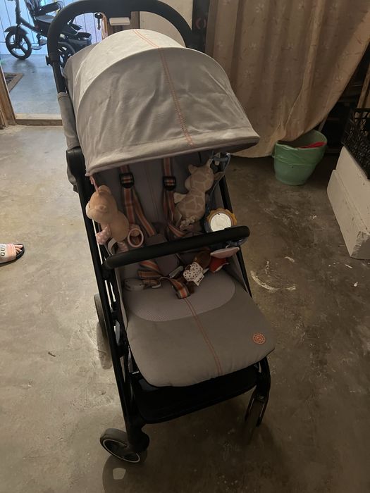 Carucior sport cybex+scoica+sistem de prindere a scoicii pe carucior