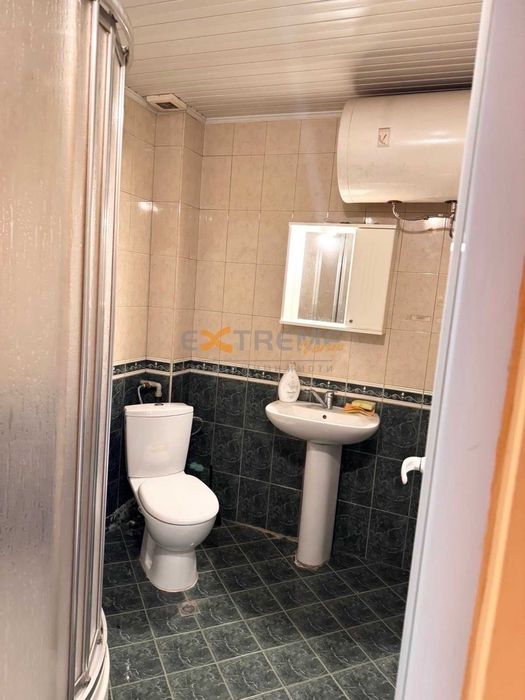 Дава се под наем Офис в Варна, ЖП Гара - 50 кв.м за 372 € - Снимка #7