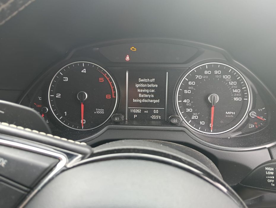 Audi Q5 S-Line 2015 DEZMEMBREZ sau VAND