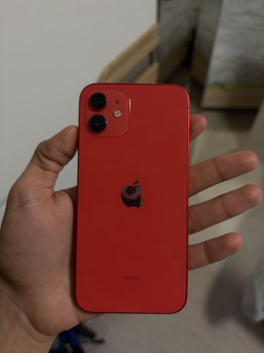 Iphone 12 ,80% sanatate bateria originala