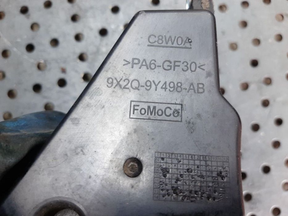 rezervor vacuum land range rover vogue 4 l405 3.0 d 306dt euro 6  dupa 2015  9x2q-9y498-ab