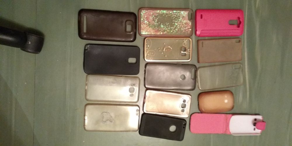 Carcase - Huse pentru diverse modele de telefoane mobile