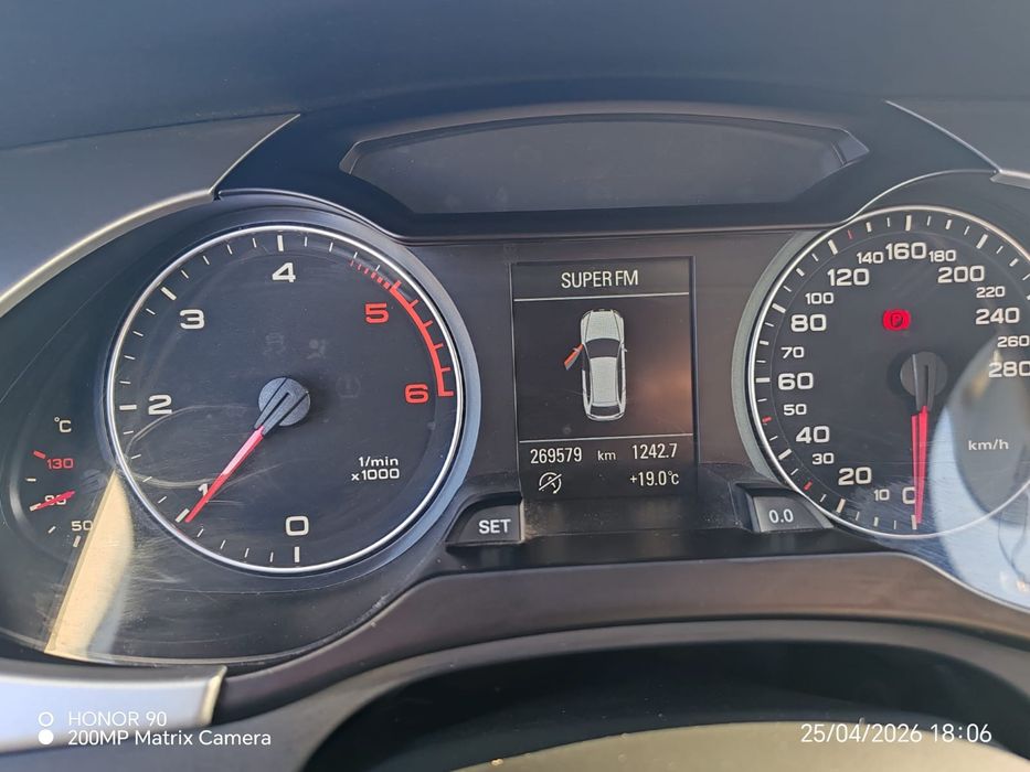 AUDI A4 2011 — imagine 3