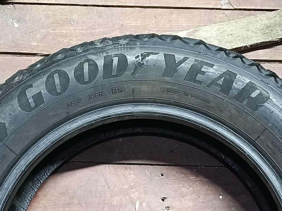 205/65/16 комплект зима