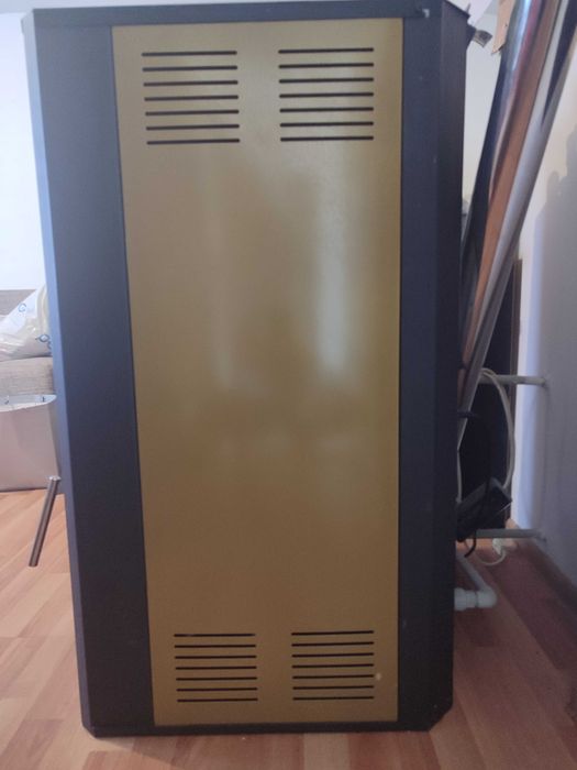 Котел за пелети 24kw, почти не използван, тел. за връзка  0896754839.
