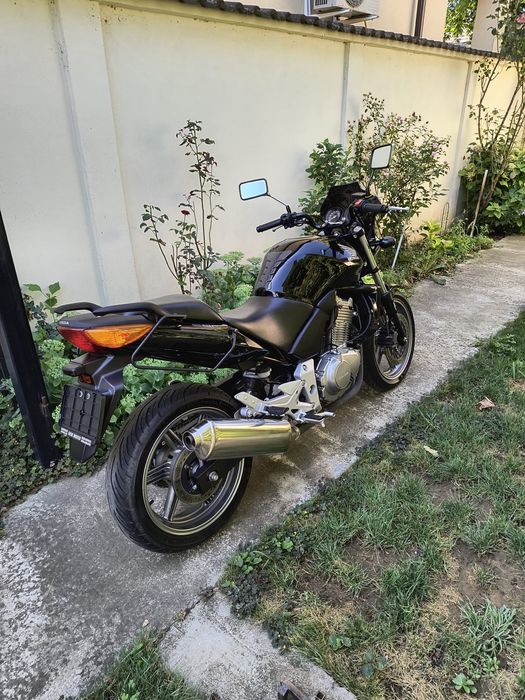 Honda CBF 500 an 2005