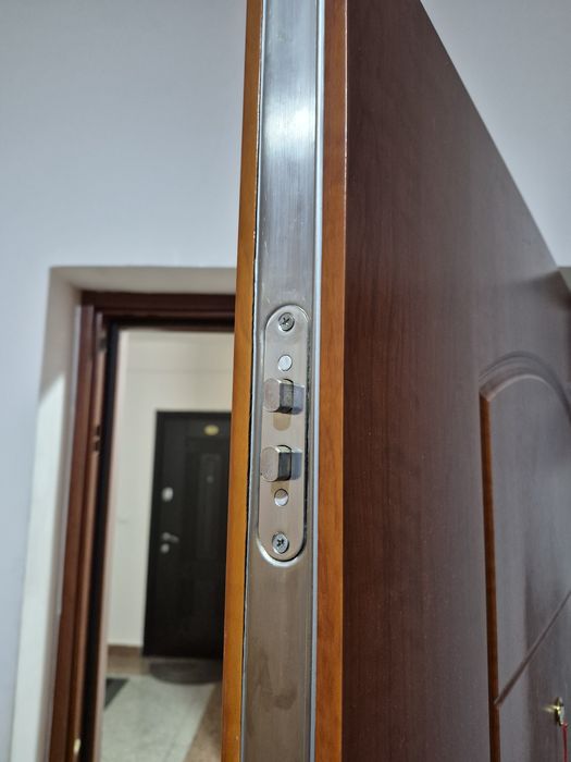 Входная дверь Италия