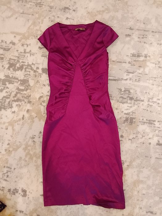 көйлек сатылады. әр қайсысы 5000 теңгеден.