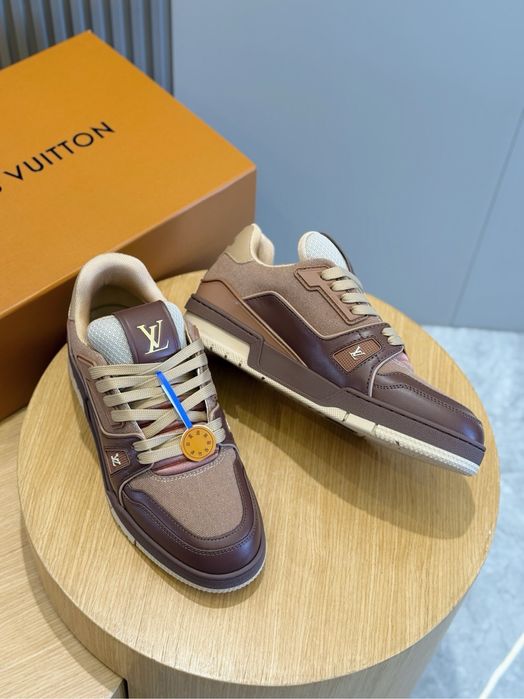 Adidasi Louis Vuitton , calitate premium , pe comanda , noi , 44