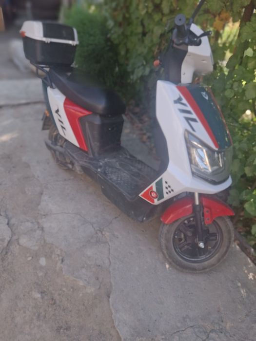 Элоктро скутер хорошая