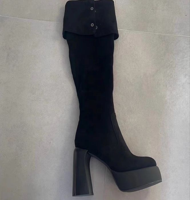 Сапожки замшевые черные