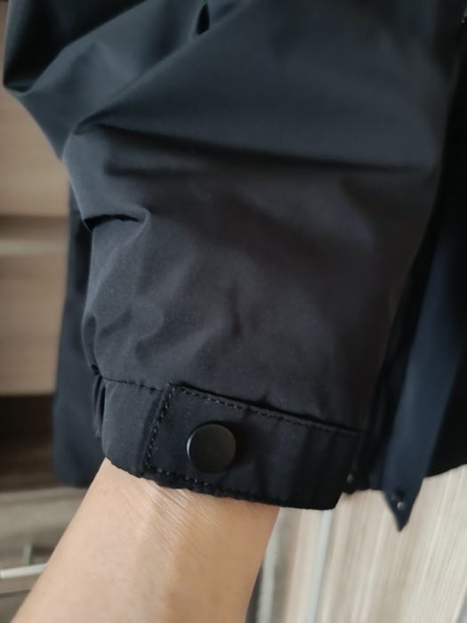 Adidas. Куртка на подростка