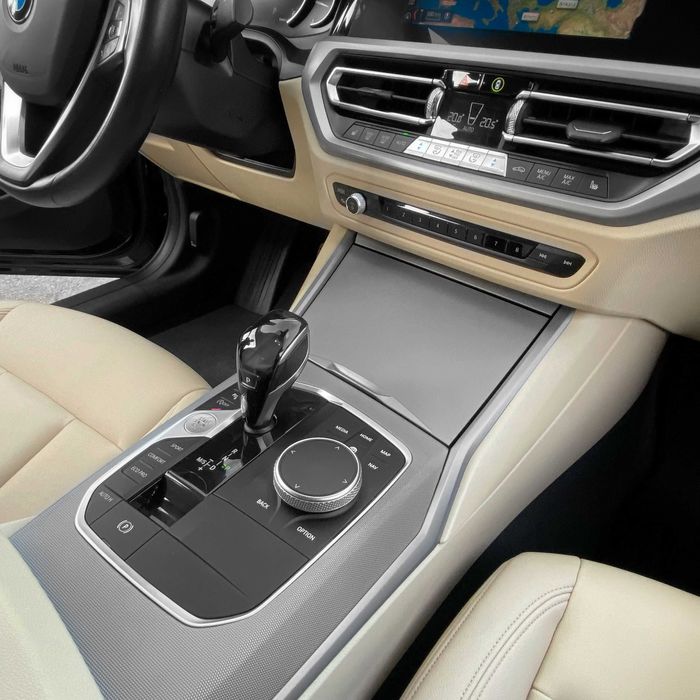 Bmw Seria 3 G20 318d Sedan Negru Piele Bej Alb Touchscreen 2019 Euro 6