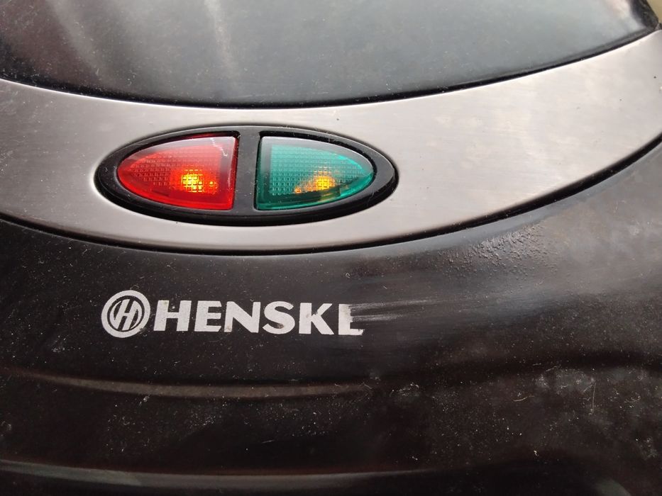 Домашна скара за сандвичи и за палачинки и гофрети