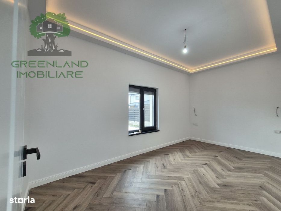 CASA PARTER 4 camere, 2 bai, GARAJ, teren 630mp,Valea Adanca-Miroslava