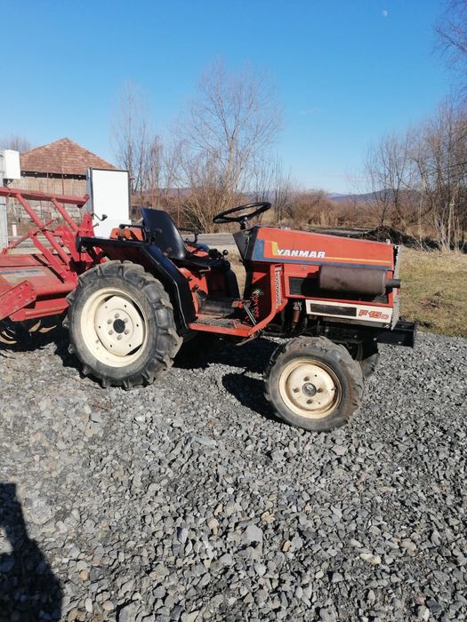 Tractoras Yanmar 4x4 cu freză