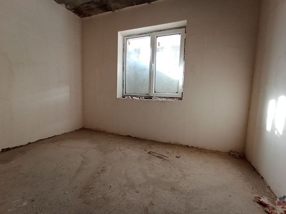 3 комнатная квартира в махалля Куйлюк-Ата Мирабадский район