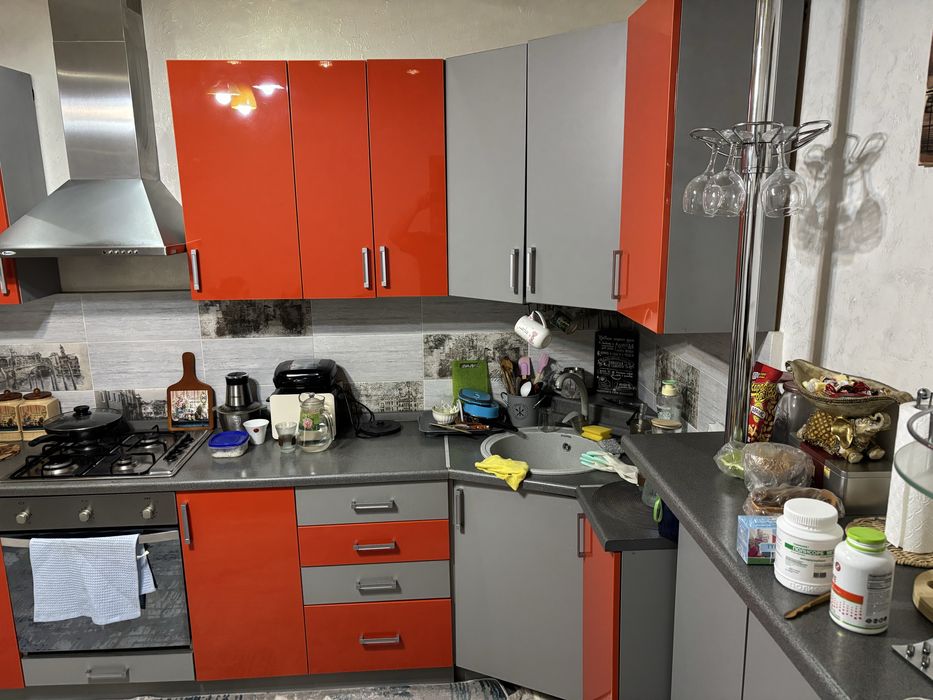 Продам кухонный гарнитур