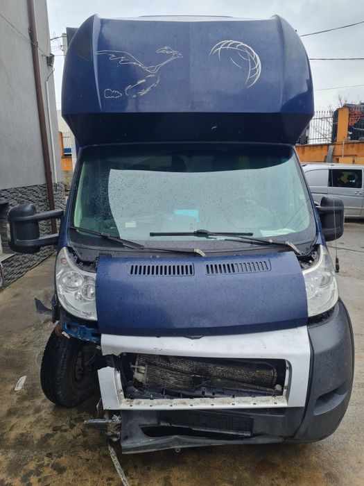 Dezmembrez Fiat Ducato 3.0 diesel
