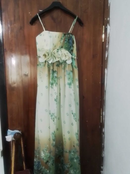 Нарядный летний сарафан