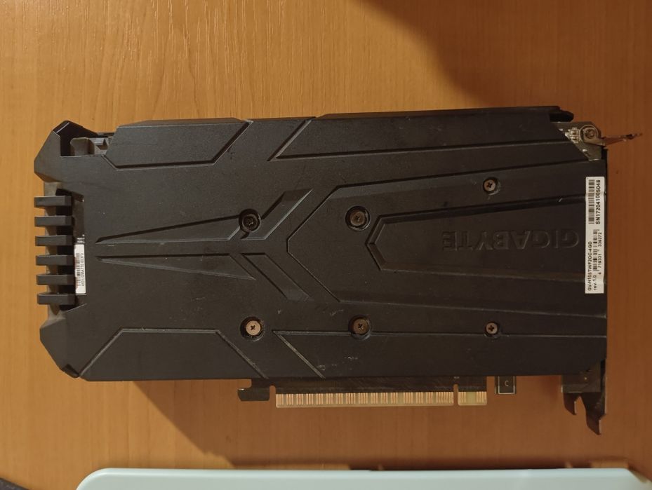 Placă video Gigabyte GTX 1050 Ti Windforce OC 4GB GDDR5