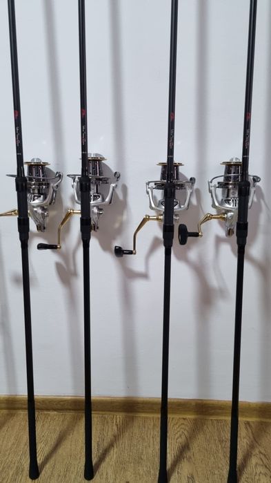 4 Lansete FL Ultra Team 3.90m 3.75lbs 2seg + 4 Mulinete WIND BLADE