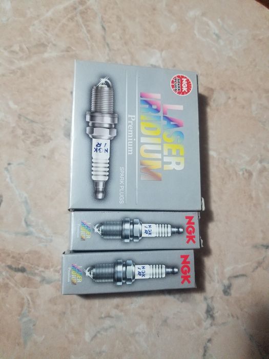 Vand  6 bujii NGK laser iridium premium