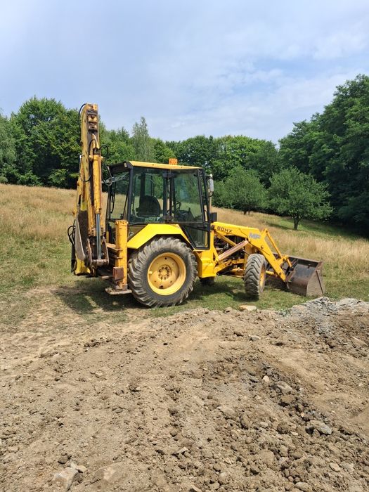 Vand buldoexcavator Massey Ferguson MF60HX