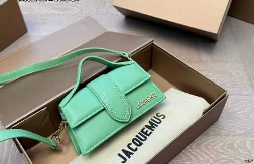 Geanta de mana dama Jacquemus 050233