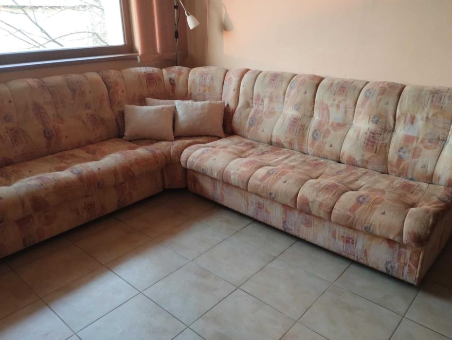 продавам разтегателен диван