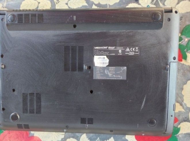 Laptop Medion Akoya Celeron