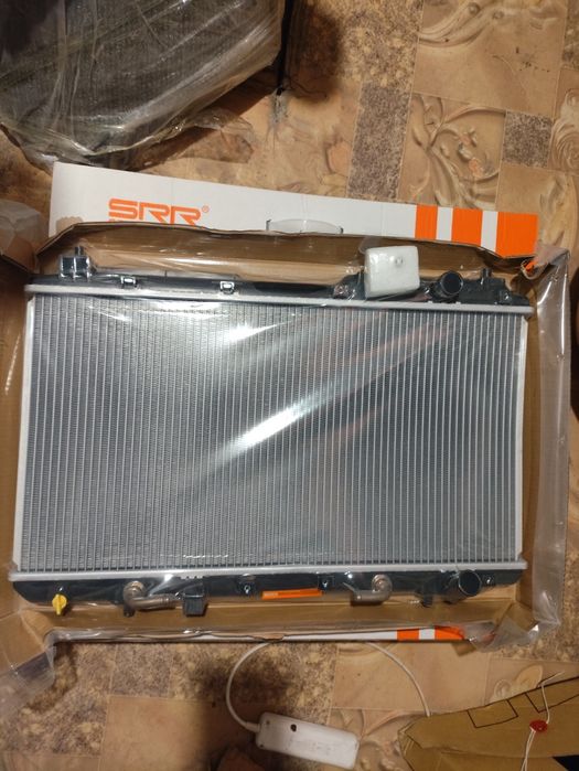 Радиатор охлаждения хонда CR V