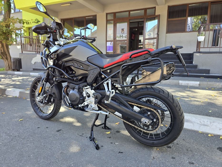 BMW F900GS 2024 Triple Black