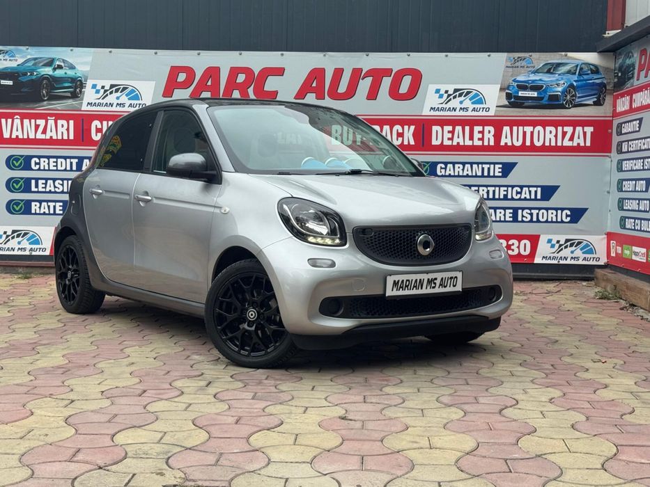 Smart four four model deosebit